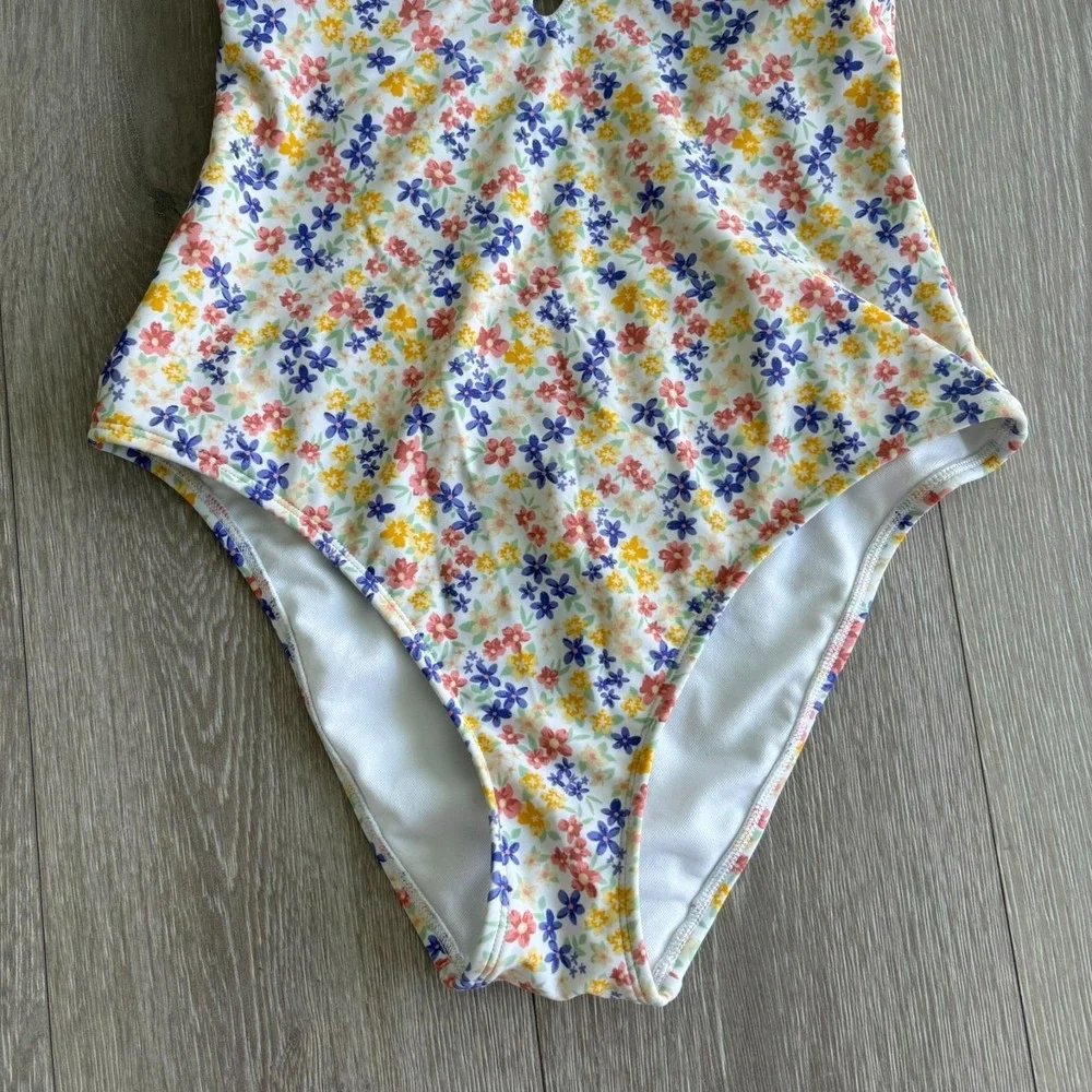 Shade & Shore Womens Ditsy Floral Ruffle Shoulder Plunge‎ One Piece Swimsuit S